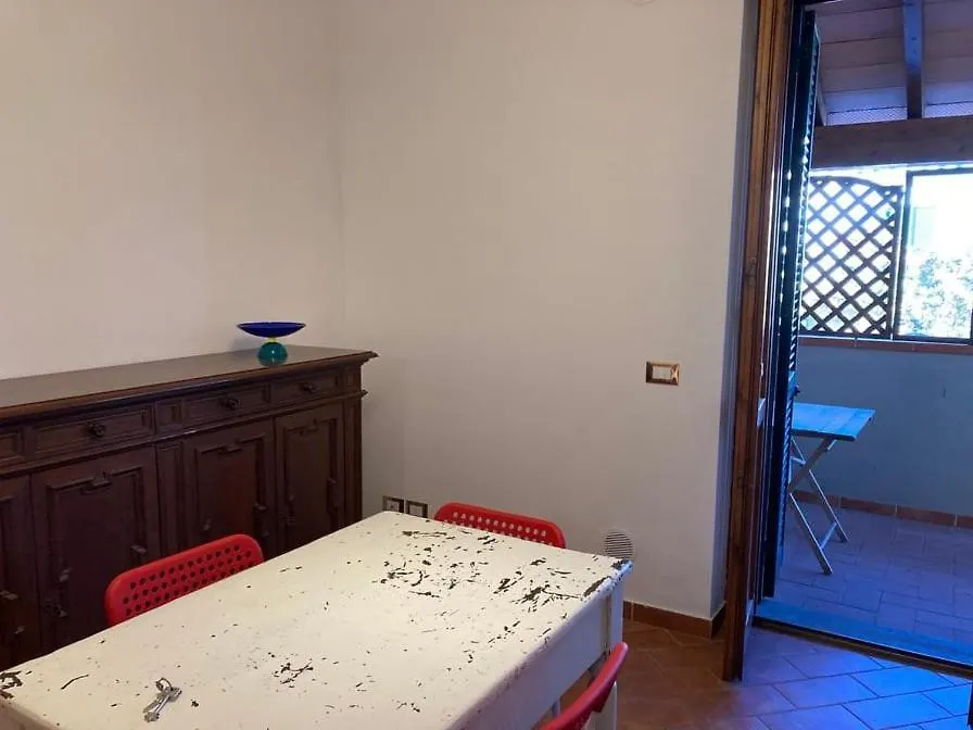 Appartamento Al 1° Piano, Zona Centrale フォンテブランダ イタリア